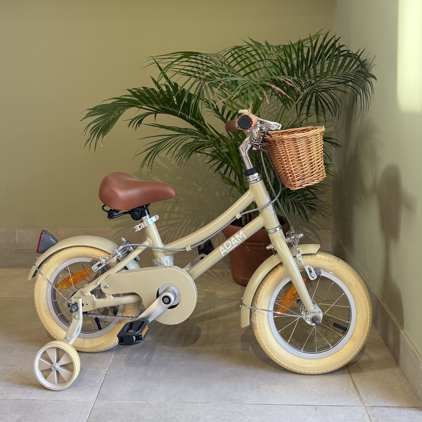 The Dutch Style 12" Beige Imperfect