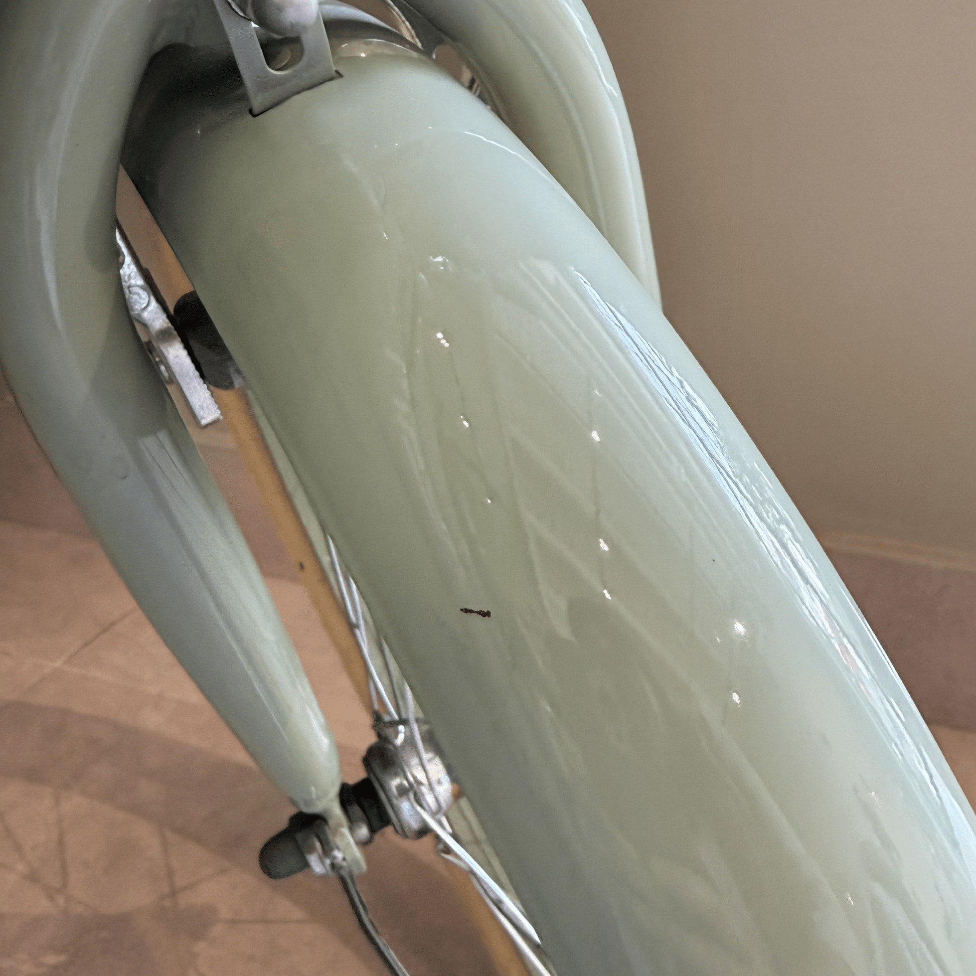 The Dutch Style 16" Sage Gloss Imperfect - The Adam Store
