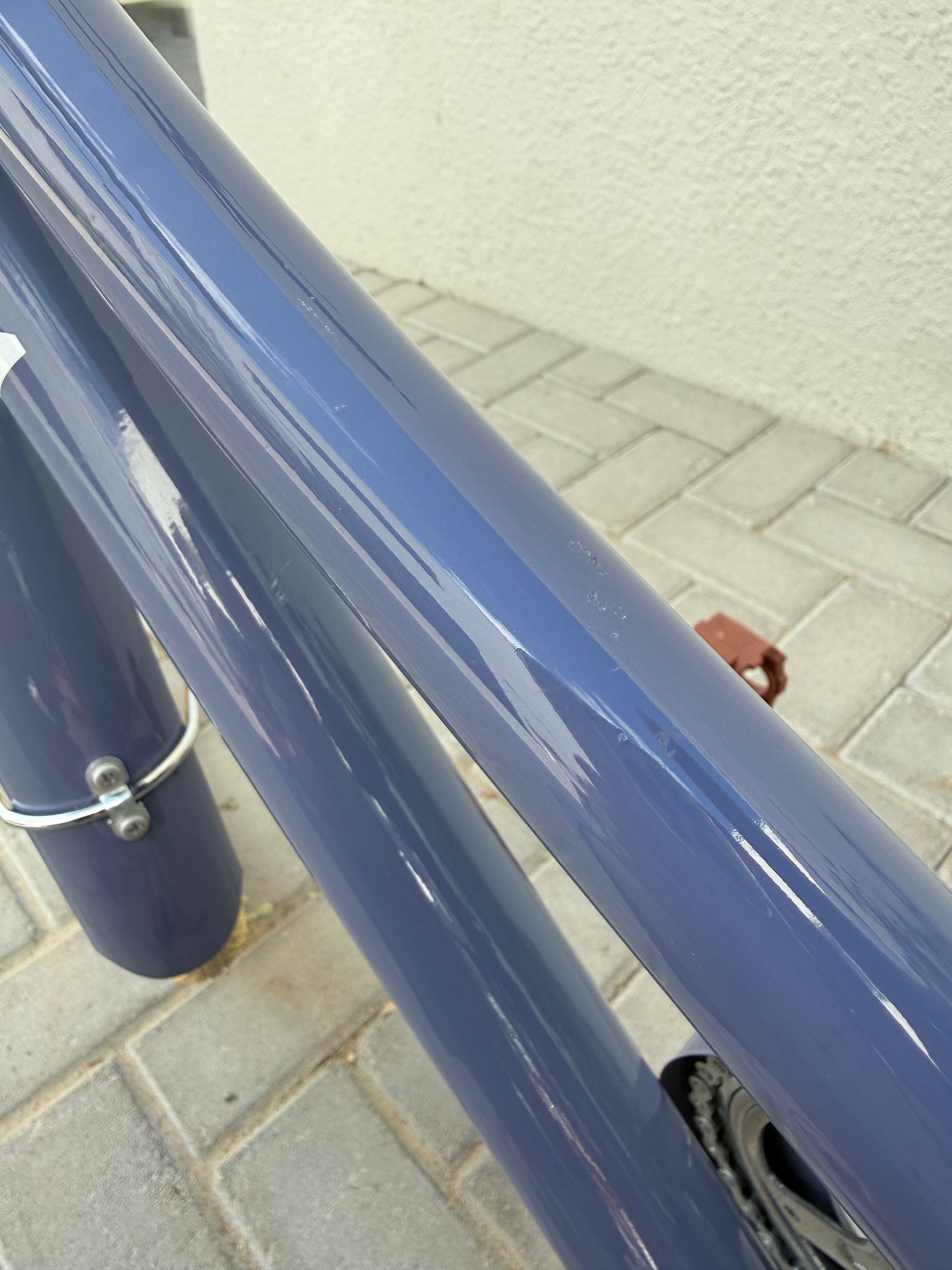 The Dutch Style 24" Blue Handbrake Imperfect