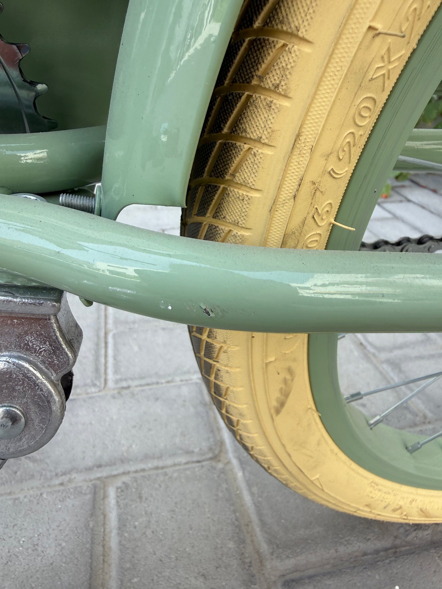 20" Dutch Style Handbrake Sage gloss Pre-loved