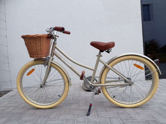 The Dutch Style 24" Taupe Imperfect